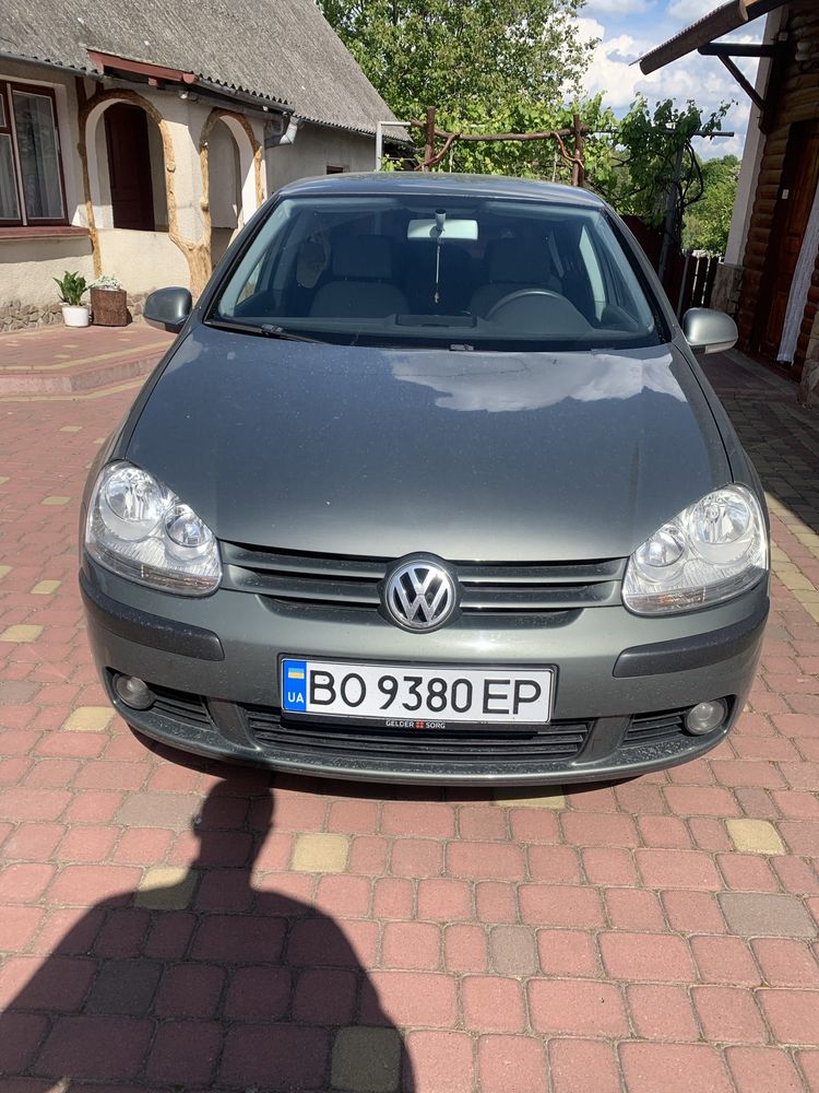 Продам VW Golf 5