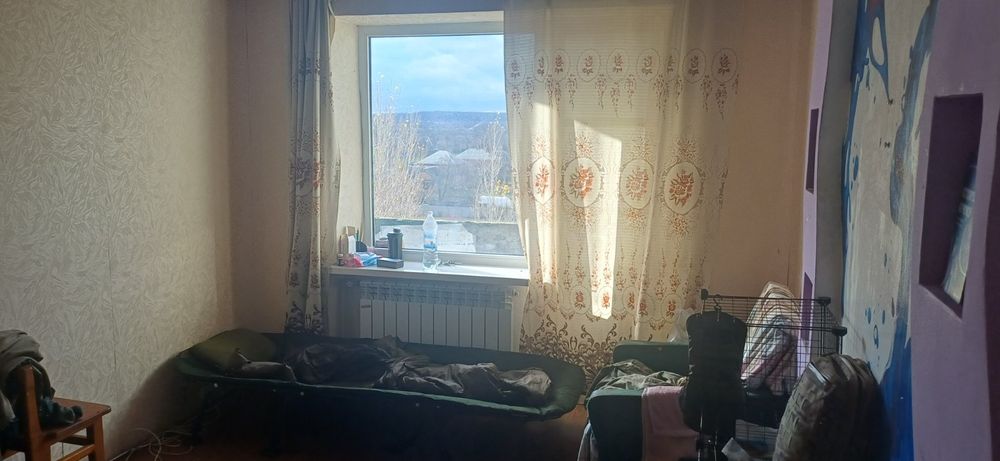 Продам 2-х кімнатну квартиру улучшеної планіровки