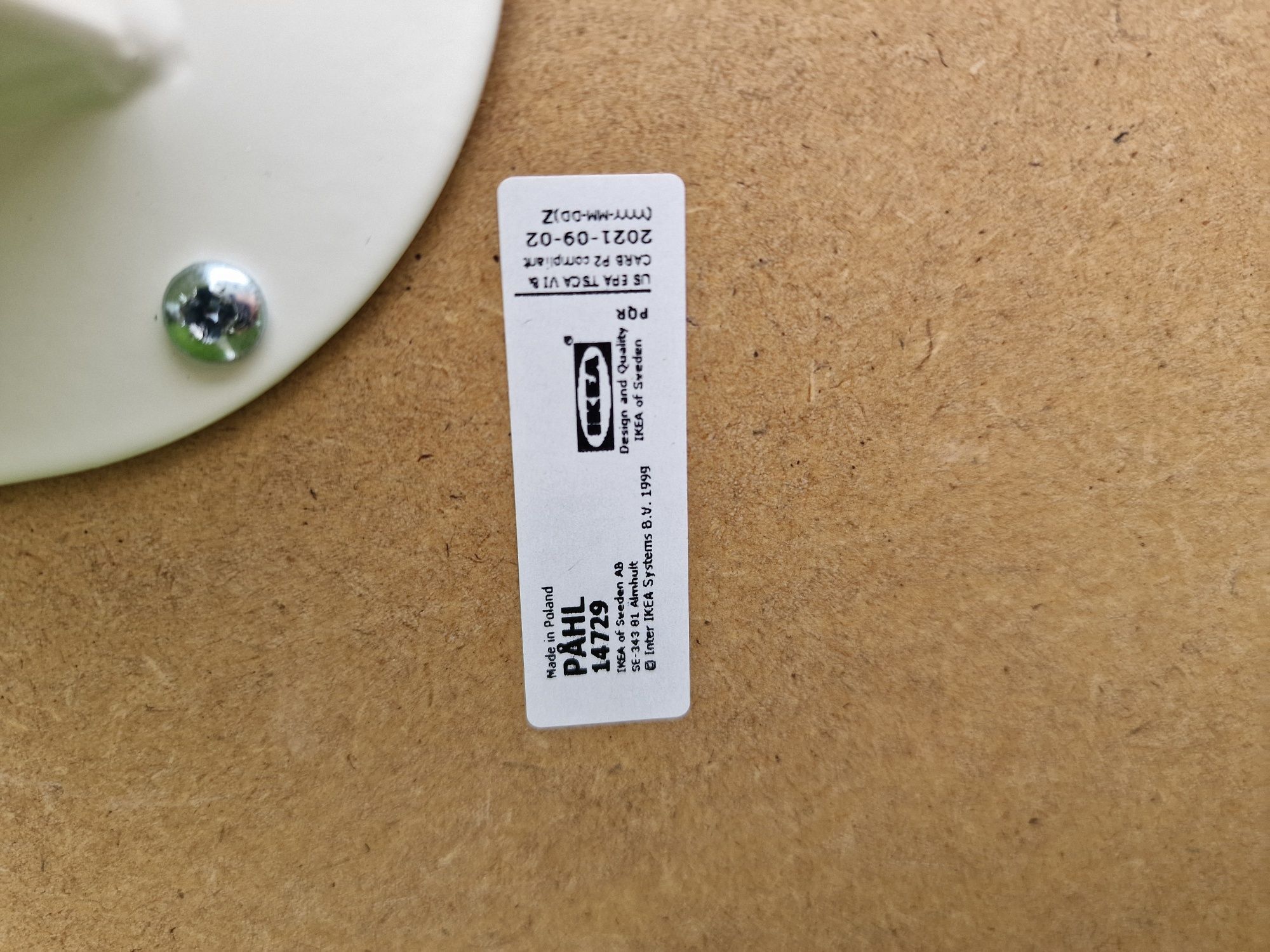 Biurko dziecięce regulowane Ikea
