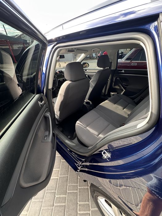 Продам Golf 5 2009