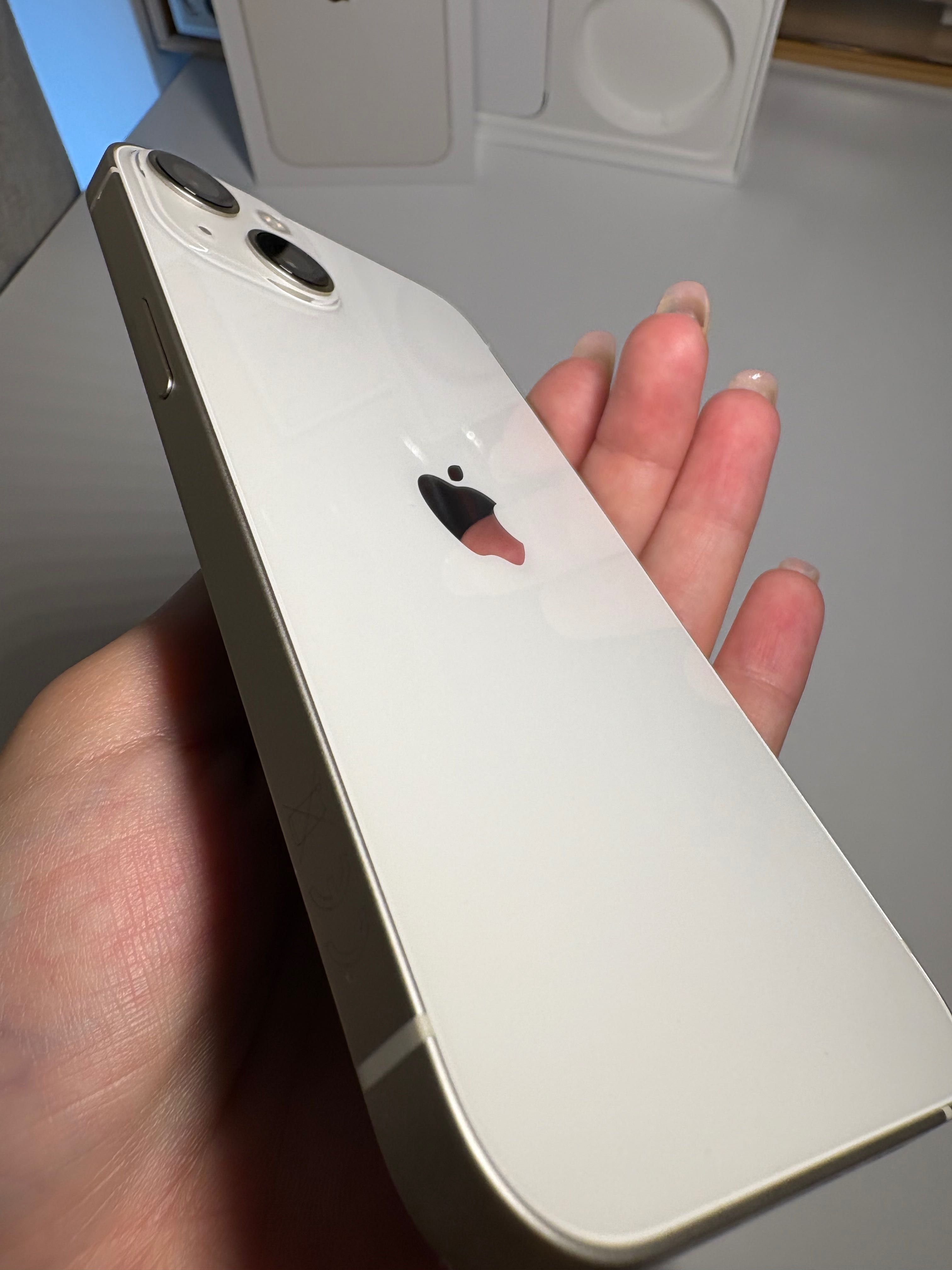 iPhone 13 w idealnym stanie+ szybka +case