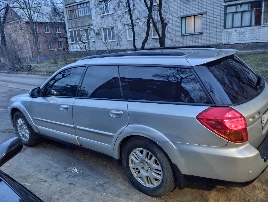 Продам Subaru outback 2005