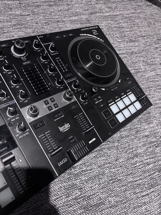 Mesa dj hercules 500