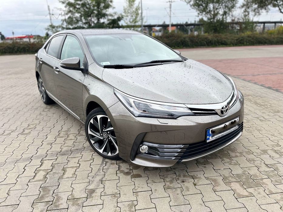 Toyota Corolla serwis ASO, przebieg 66 tyś, Comfort + Executive