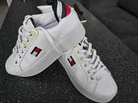 Snakersy Tommy Hilfiger rozmiar 39