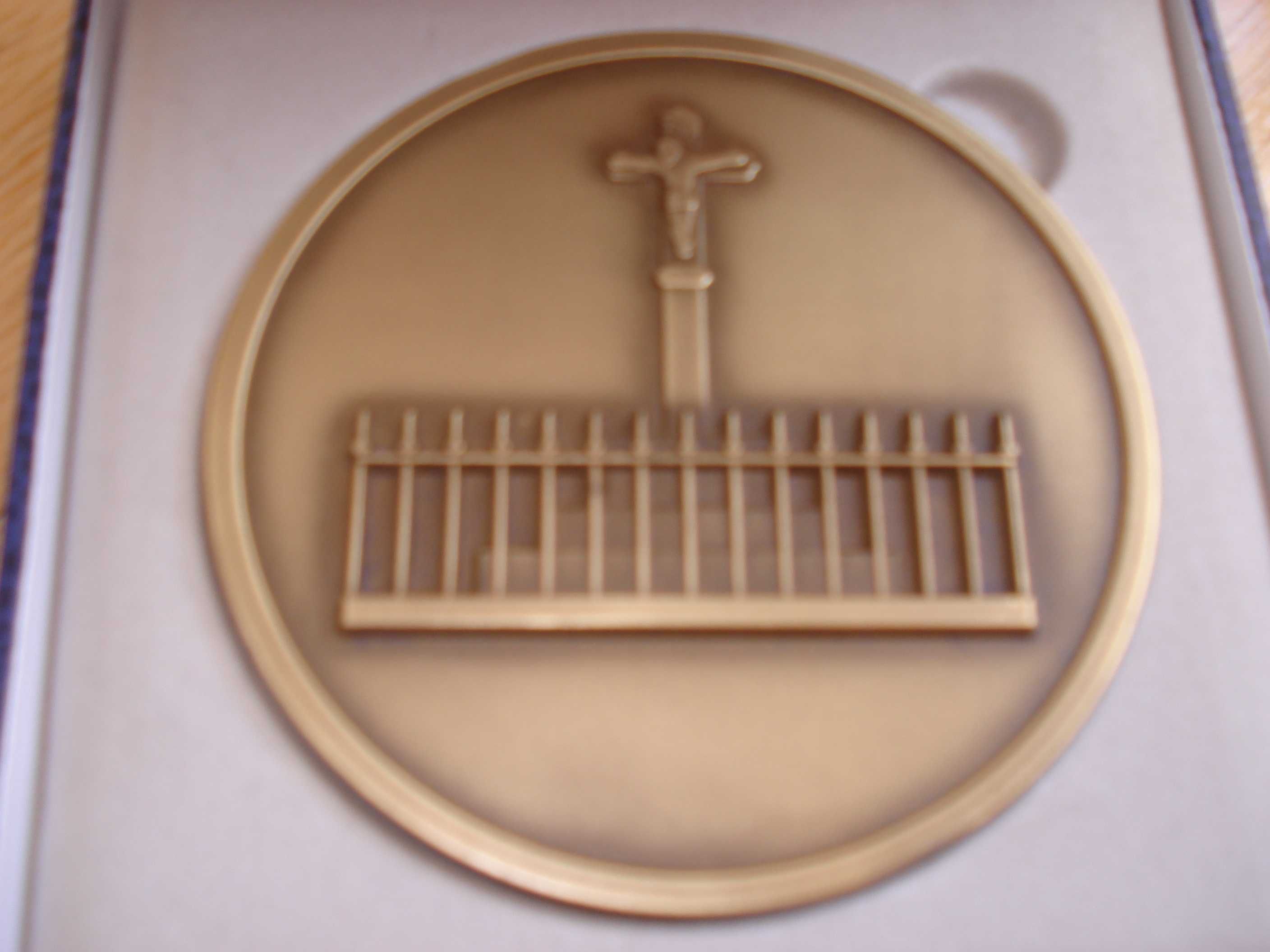 4 Medalhas comemorativas (Portes incluídos)