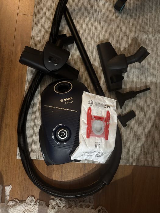 Aspirador Bosch BGBS2BA1GB