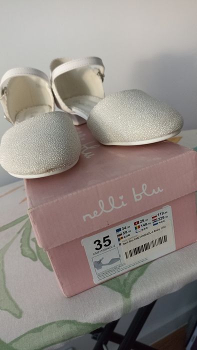 Buty ślubne 35 komunijne na niskim obcasie