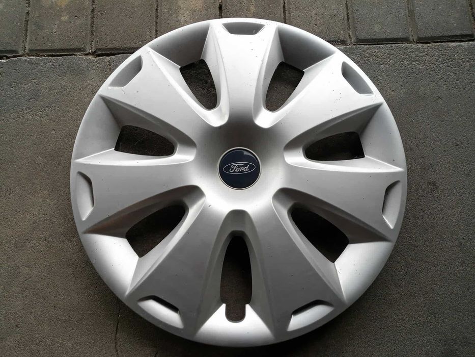 Kołpaki oryginalne FORD 16"  komplet (4 sztuki)