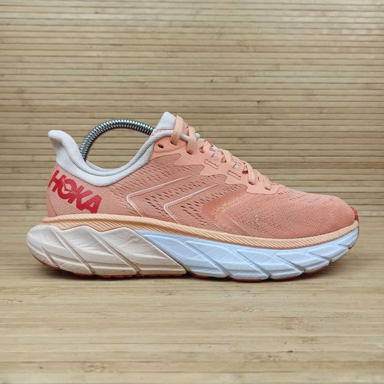 Кросівки Hoka Arahi 5 Розмір 40,5 (25,5 см.)
