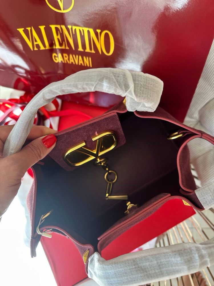 Сумочка Valentino з натуральної замші