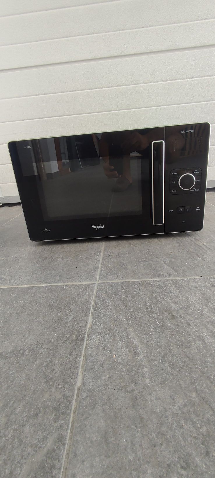 Microondas Whirlpool avariado