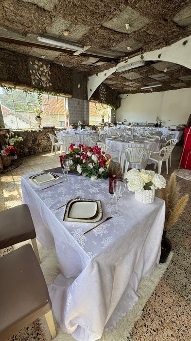 Espaço Para Casamentos Low Cost  - Negociável