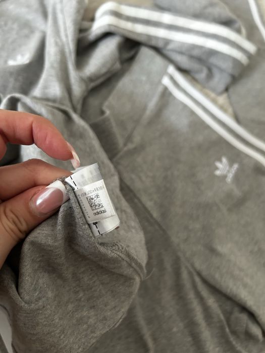 Komplet dresowy Adidas- leginsy i bluza jak nowy