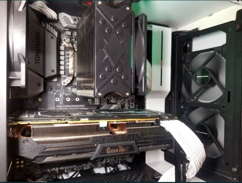 Игровой компьютер i7 9700K / RTX 2080 Super / Z390 / 16GB RAM