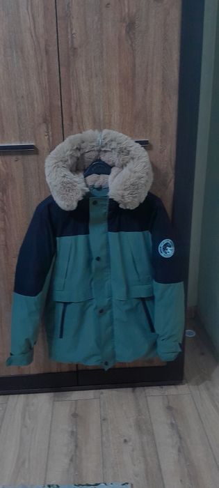 Продається куртка зимова