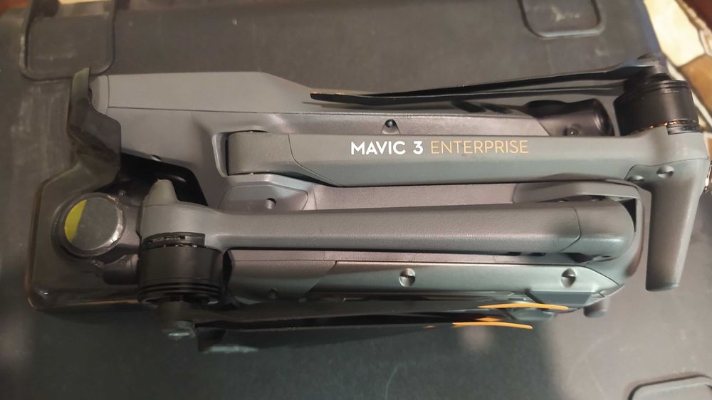 DJI Mavic 3T дрон. +Комплект з 6 батарей