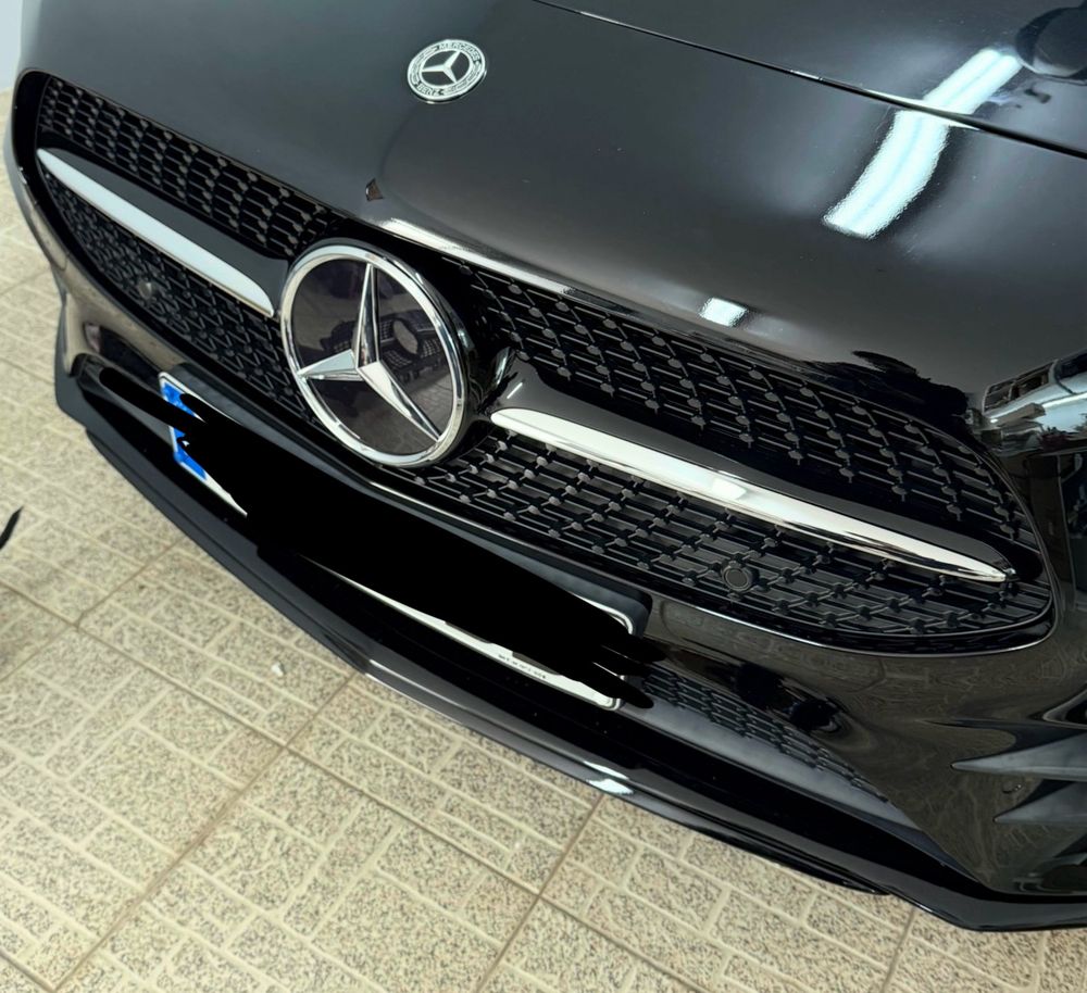 Grelha Mercedes Class A W177