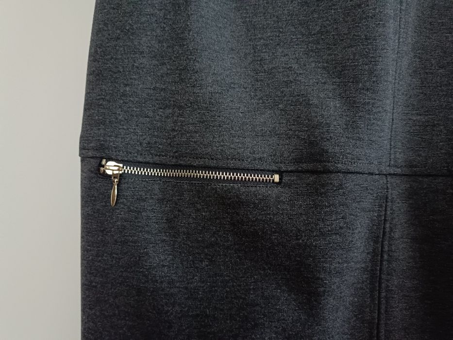 Grafitowa sukienka Camaieu