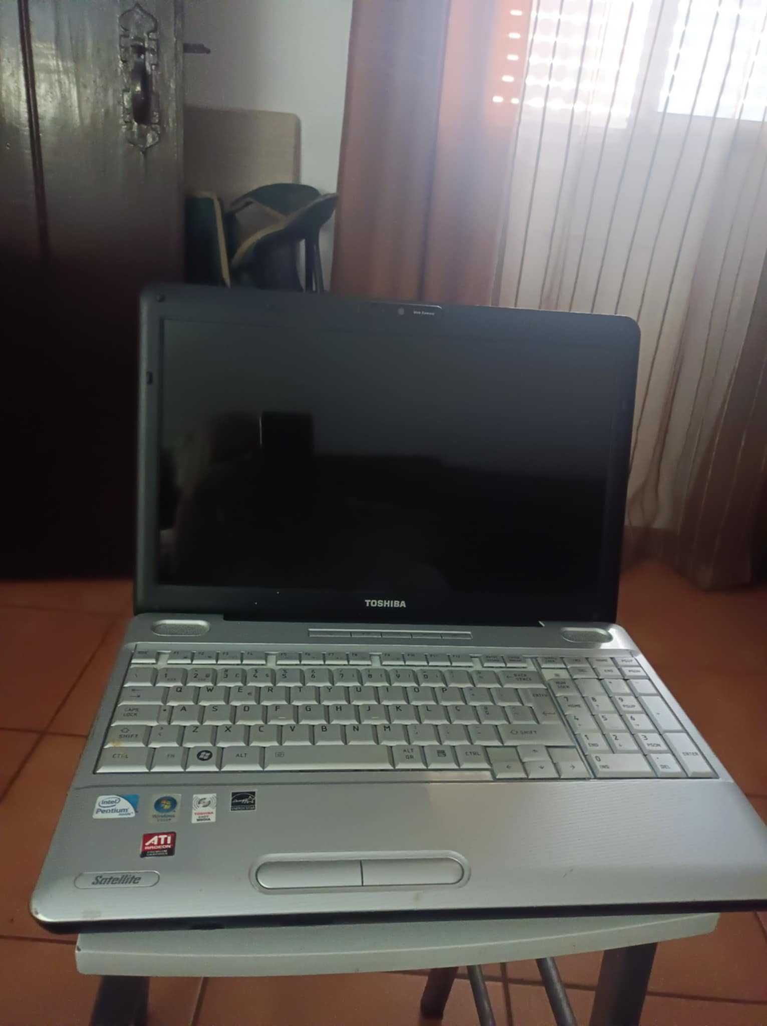 Computador Toshiba