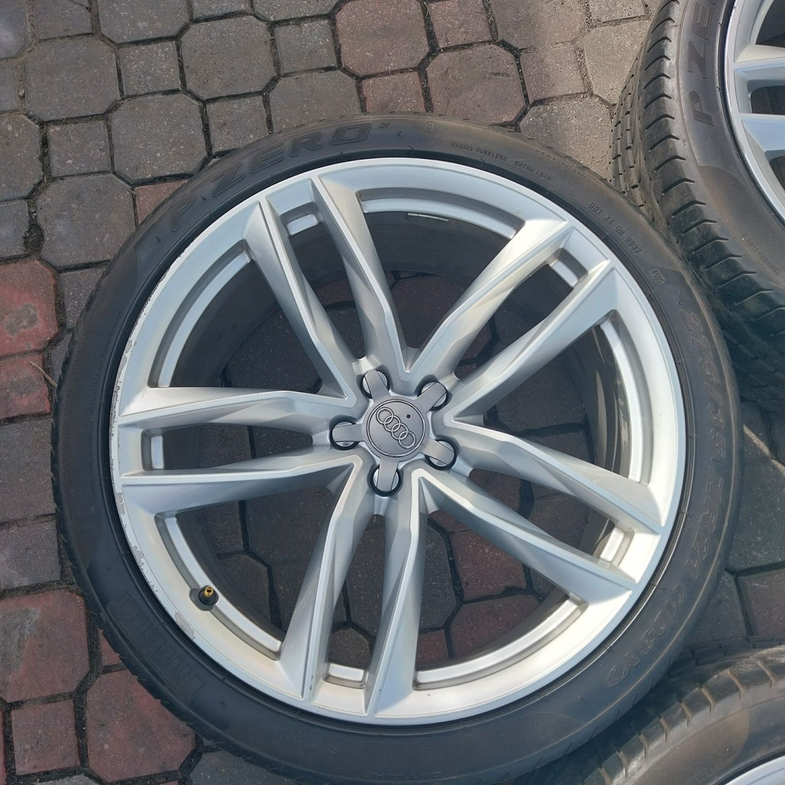 Całe Koła Audi R21 5x112 9.5J ET 25