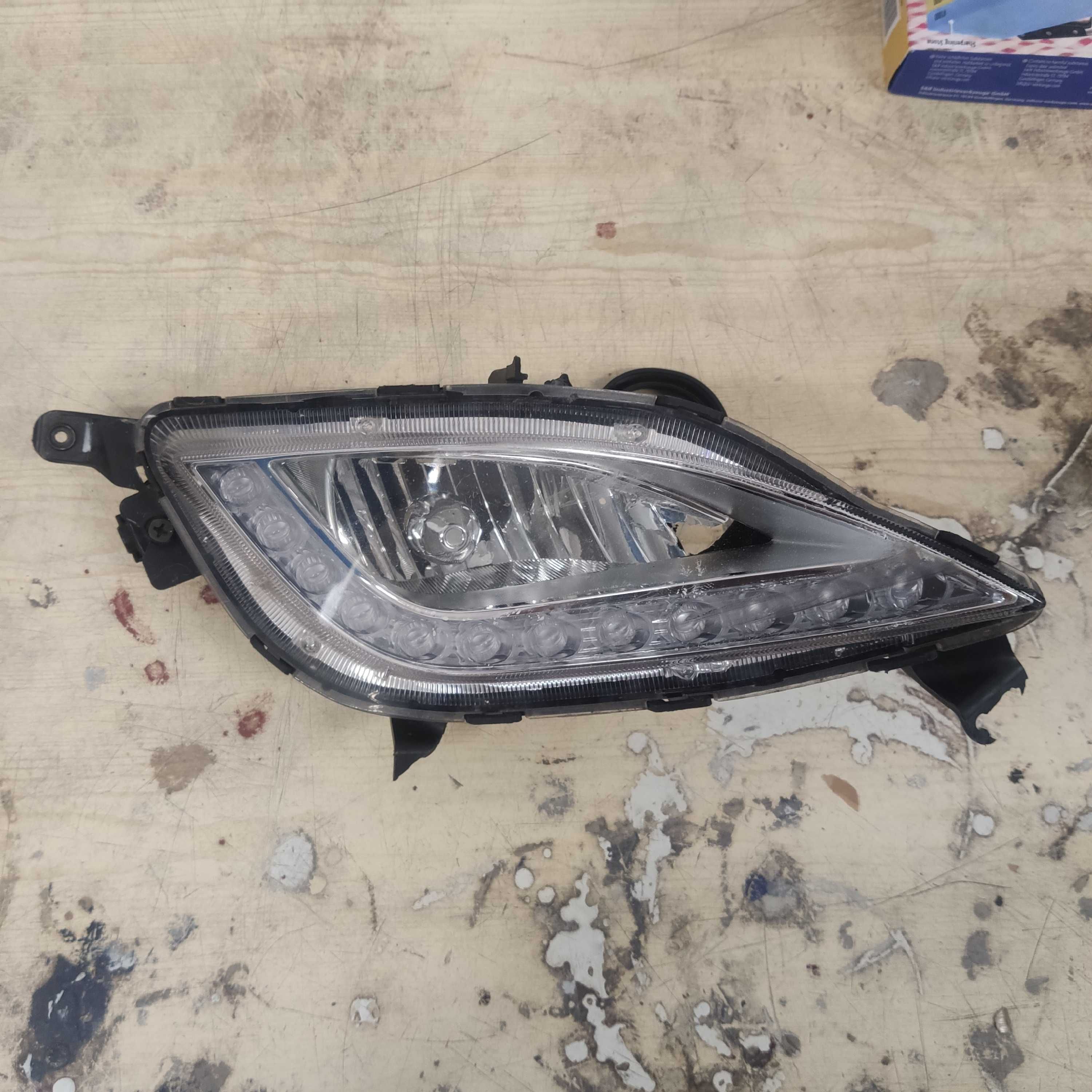 Halogen LED Prawy Hyundai i30 GD 2013 Rok