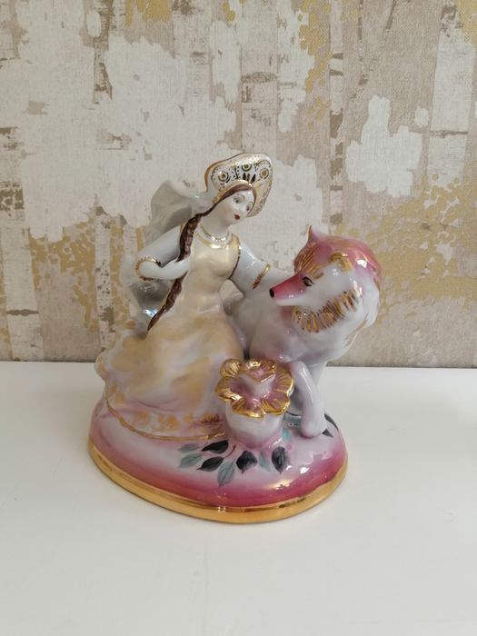 Figurka porcelanowa ZSRR Lomonosow Dulevo Vintage