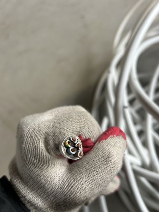 Kabel siłowy 5x4 34.5m Nowy pozostałości po budowie