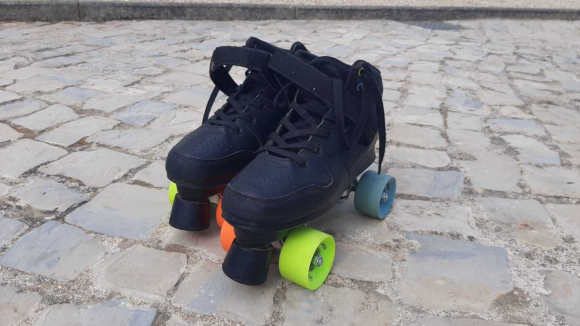 Kit completo de patins de 4 rodas + capacete + proteções Oxelo