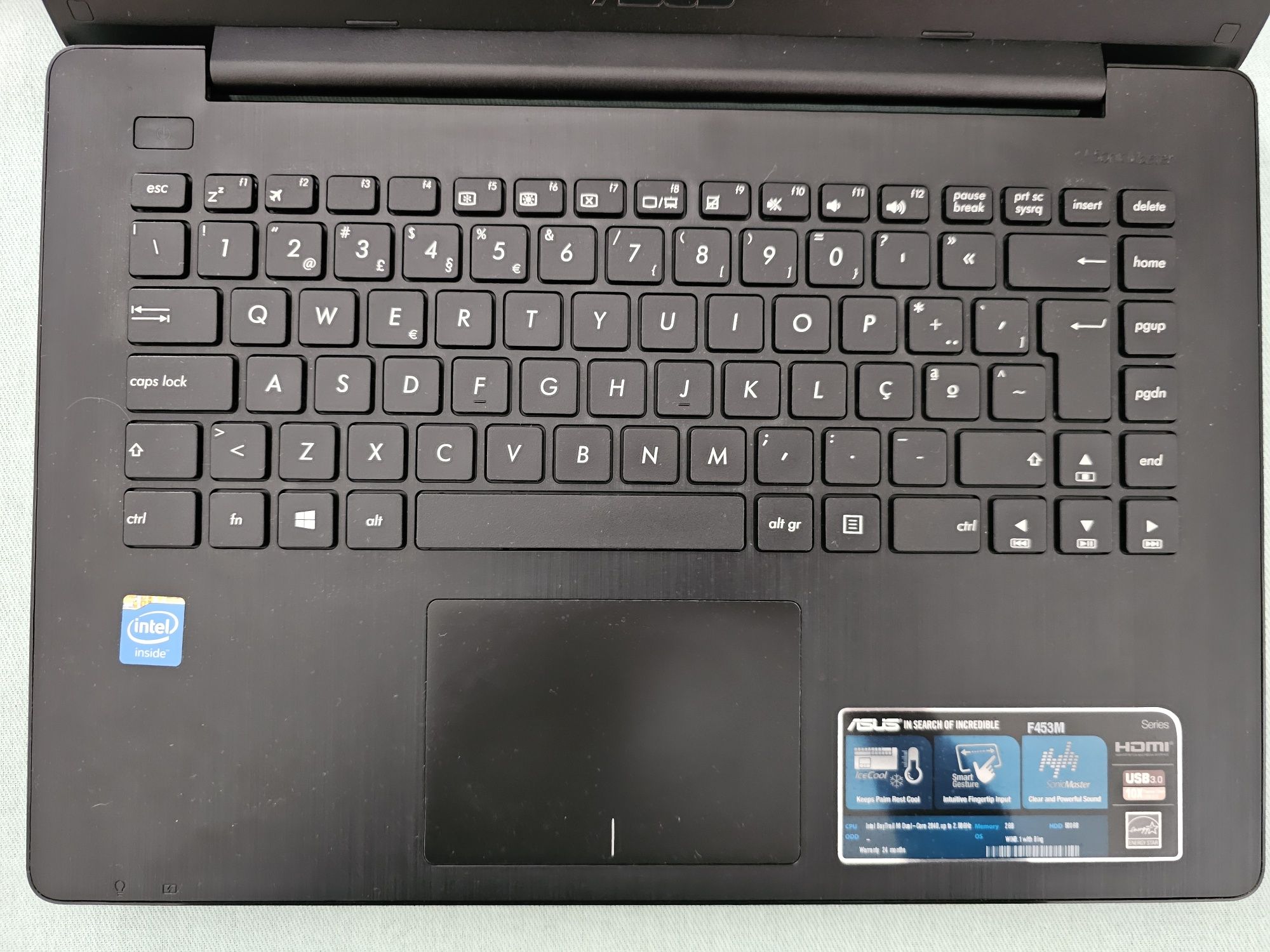 Portátil ASUS F453M
