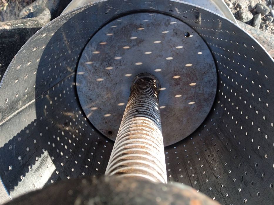 Хозяйственнй прес для отжима сока 6 л СССР