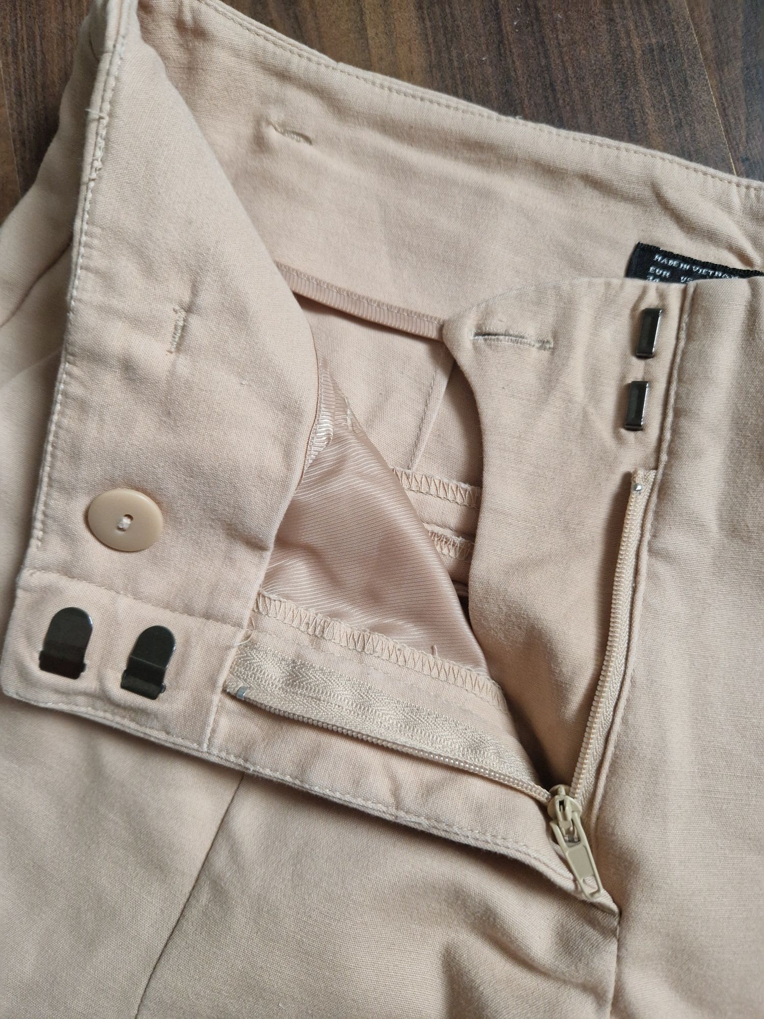 Beżowe spodnie damskie Zara Basic, rozmiar 34, 36, eleganckie, casual