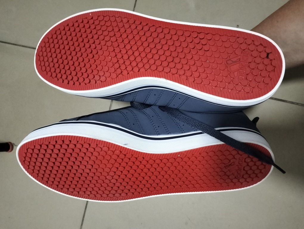 Кросівки,кеди Adidas