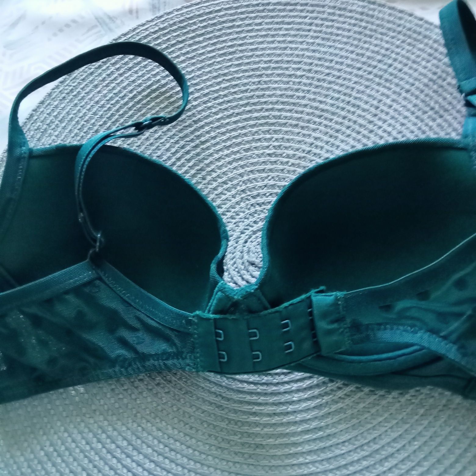 Biustonosz Tezenis 70B