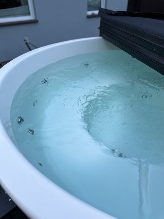Balia mobilna Rzeszów (jacuzzi, bania) - duża 10 osób