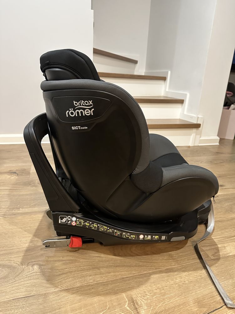 Britax Romer sick inside Dualfix M I-Size Fotelik Samochodowy