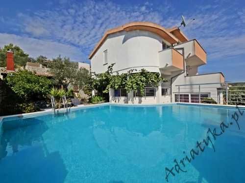 Dom na wyłączność dla 7 osób w Vinišće Chorwacja Basen Nocleg Kwatera