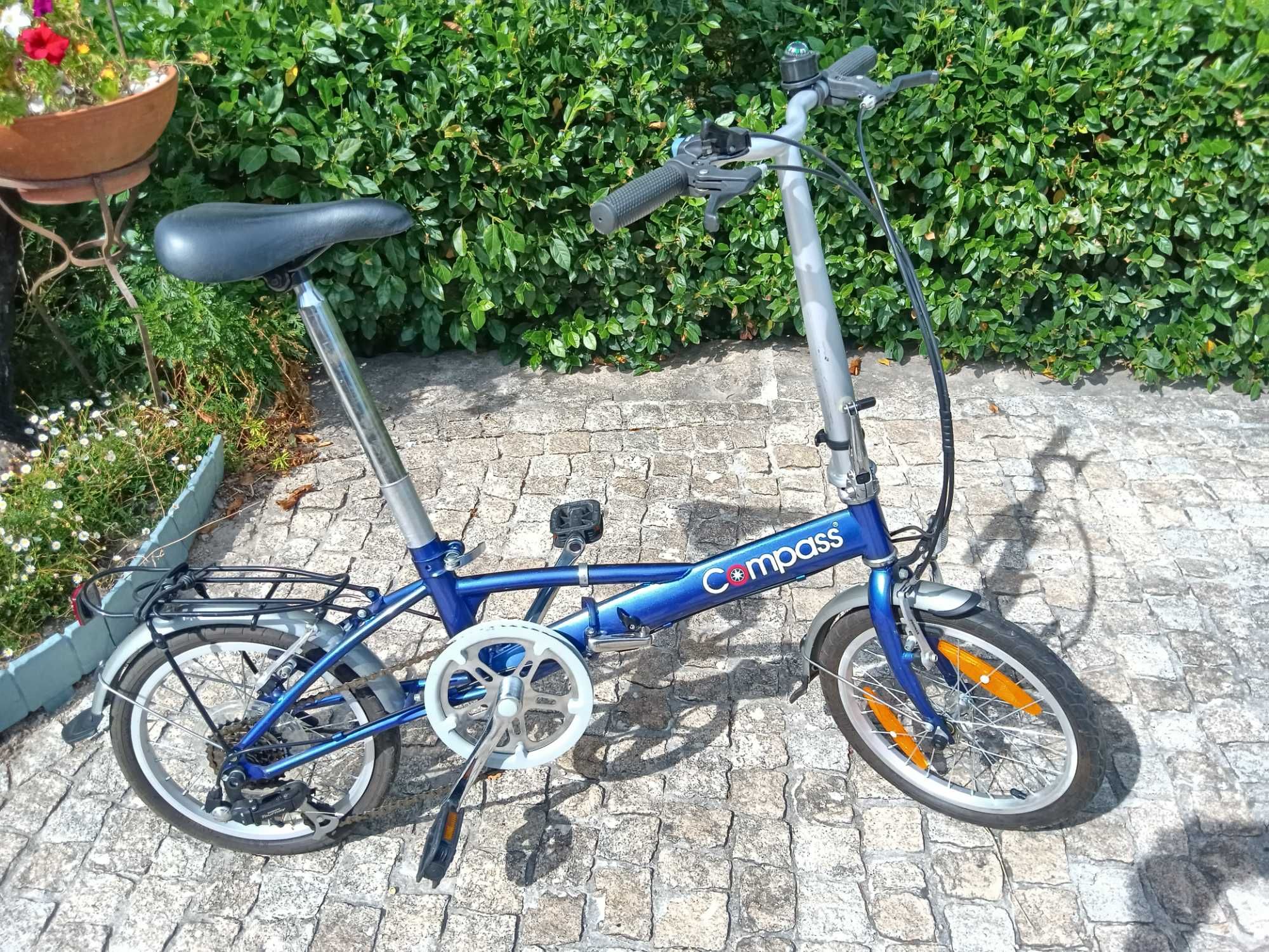 Bicicleta Compass dobrável