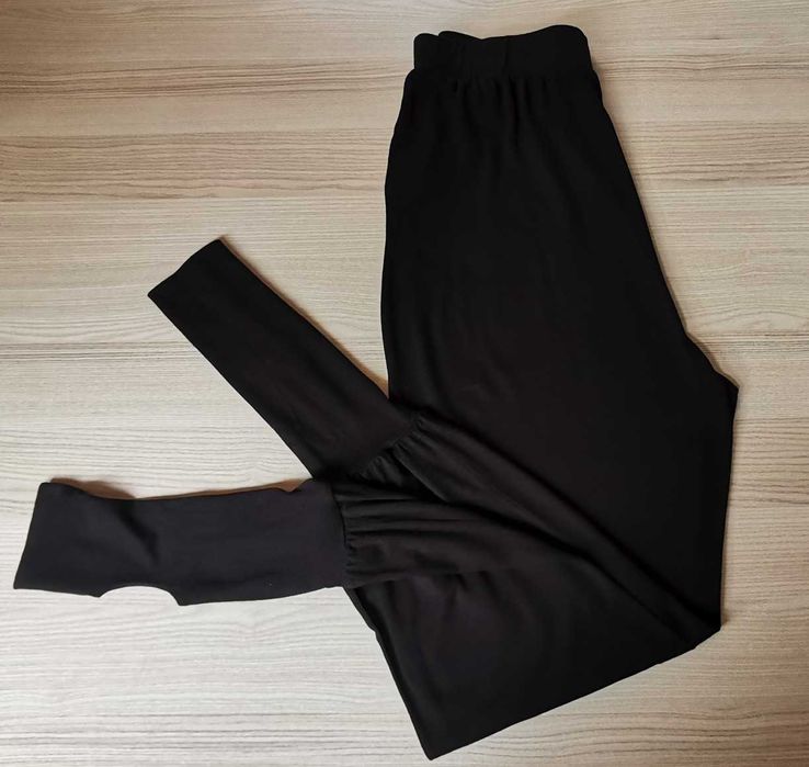 Getry sportowe do jogi/tańca CIRVIT, czarne z otworem na piętę, M/L