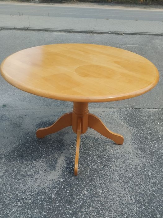 Stół okrągły drewniany