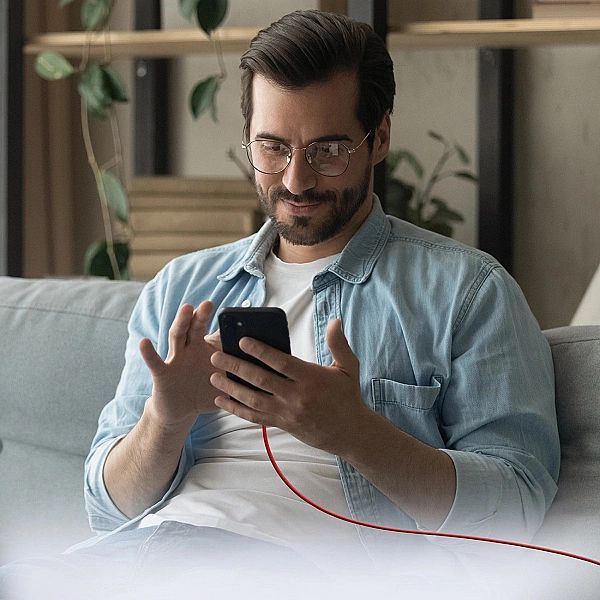 Kabel SBS TECABLETISSUETCCR USB-C - USB-C 1,5m 60 W w oplocie - czerwo