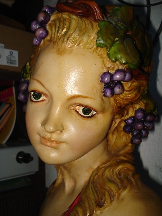 Busto em Marfinite