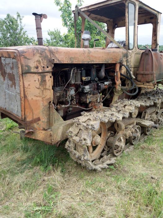 Трактор гусентчний