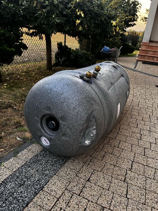 Bojler z płaszczem wodnym i grzalką 120L