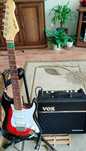 Sprzedam Kombo VOX-20w z gitarą elektryczną