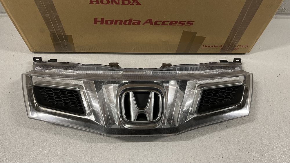 Atrapa chłodnicy (grill) Honda Civic VIII hatchback (UFO) lift