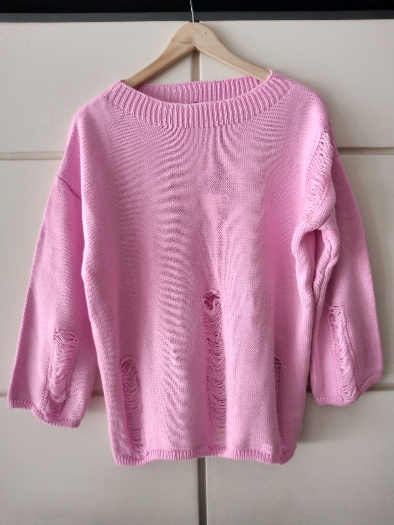 Nowy sweter z dziurami Badu  cukierkowy róż  one size