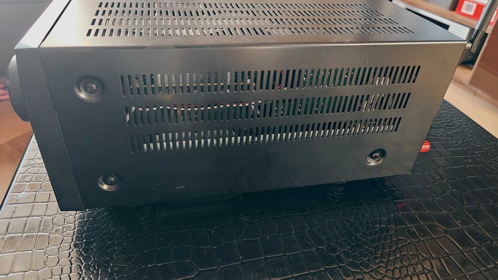 Av ресивер Denon AVR-X3600H 9.2 / 11.2   канали.