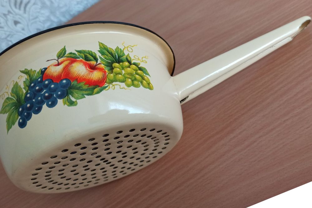 Друшляк емальований