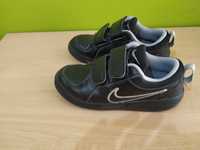 buty Nike czarne 29,5 dziecięce